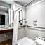 Holiday Inn Express Hotel & Suites Salina By IHG