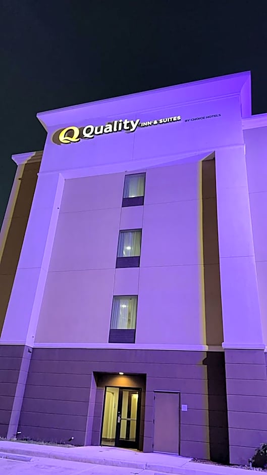 Quality Inn & Suites