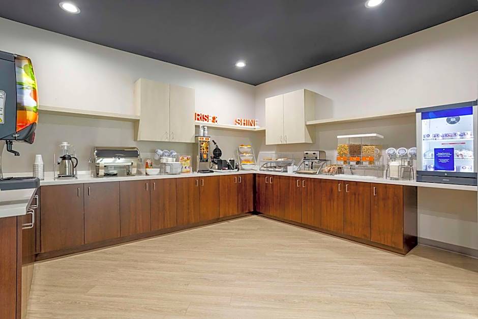 Comfort Inn & Suites Huntsville Near University