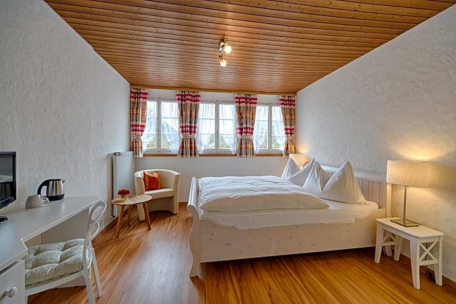 Foto 1 von 5 von Standard 1 Double Bed or 2 Beds