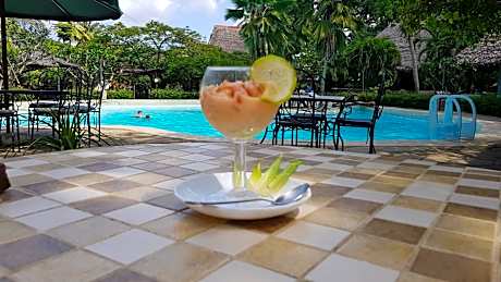 Makuti Villas Resort