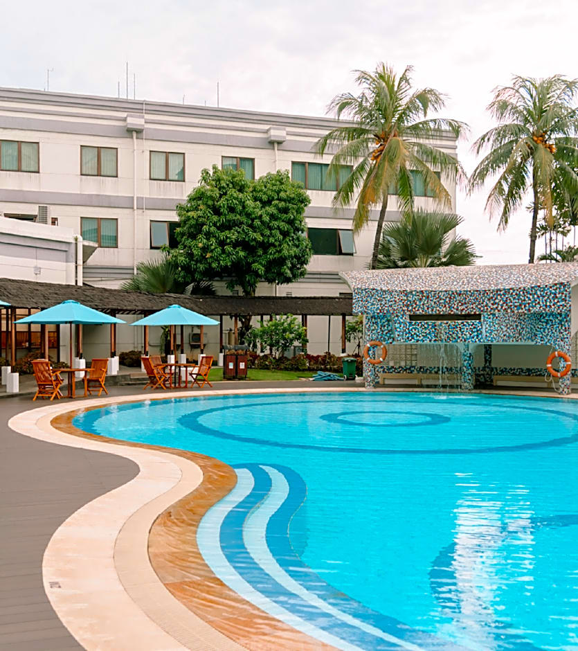 Asuka Hotel MM2100 Industrial Town