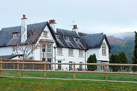 The Lovat, Loch Ness