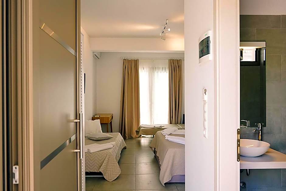 Stavros Beach Hotel
