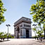 Mercure Paris La Défense Grande Arche Hotel