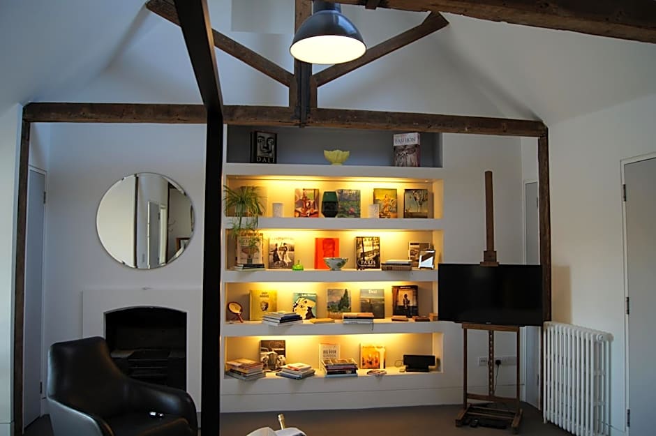 Montys Accommodation