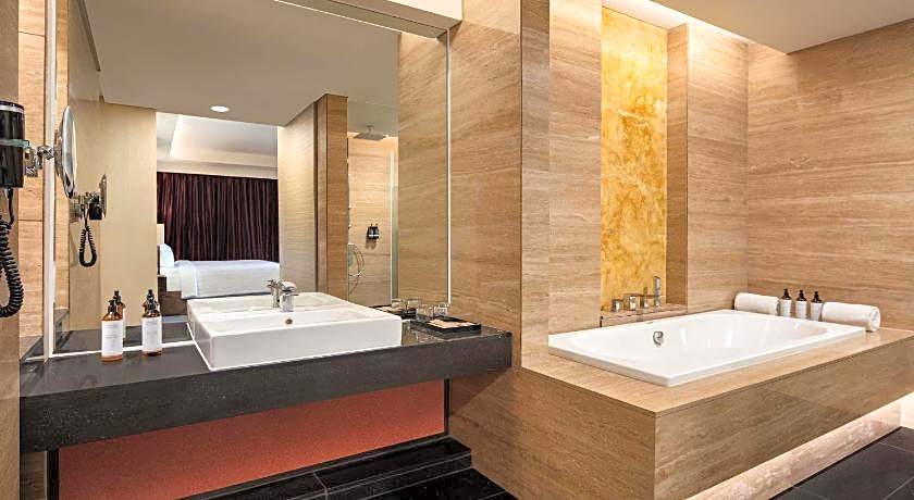 Mercure Padang Hotel