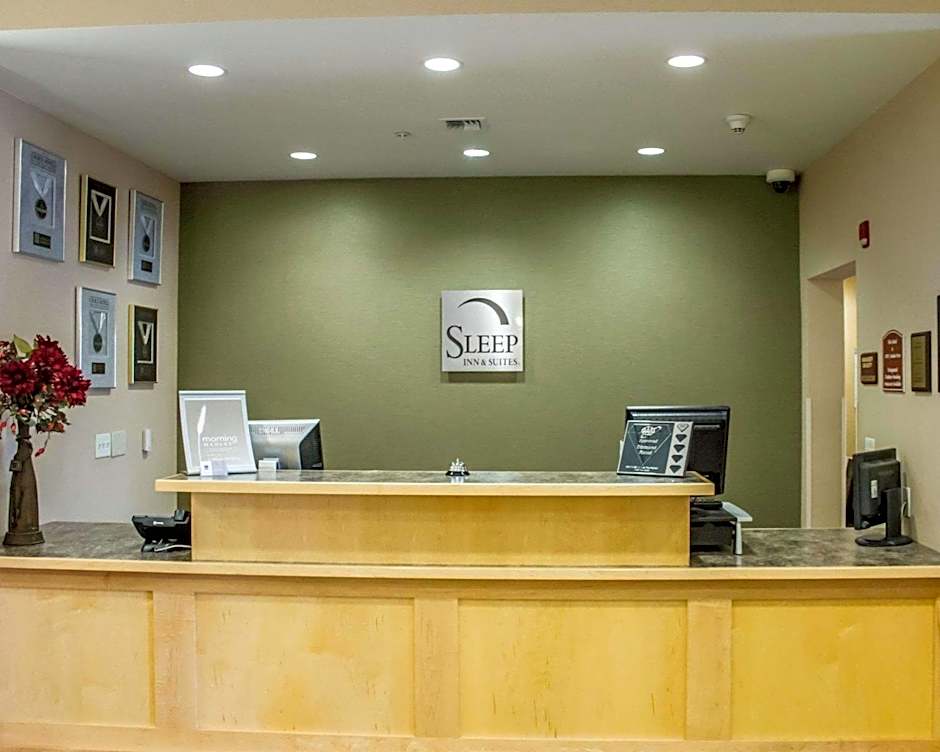 Sleep Inn & Suites Redmond