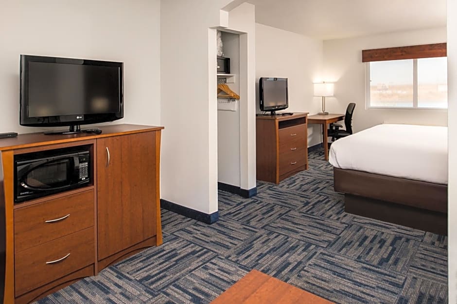 Holiday Inn Express & Suites Alamogordo Highway 54/70 by IHG