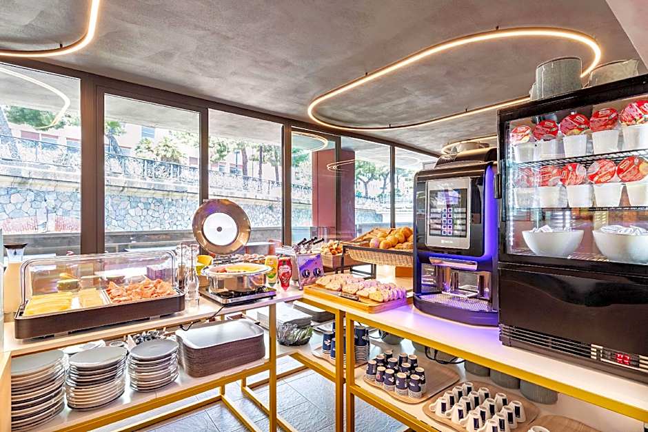 B&B Hotel Genova City Center