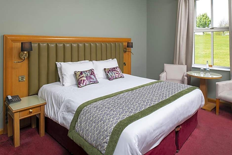 Roganstown Hotel & Country Club