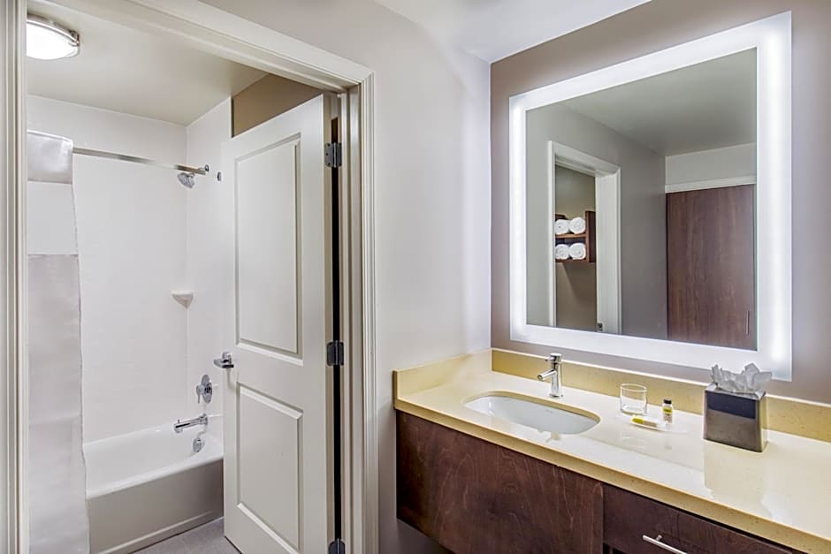 Staybridge Suites Charlottesville Airport By IHG