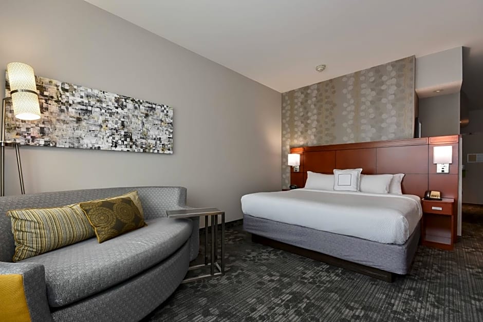 Courtyard by Marriott Charlotte Concord
