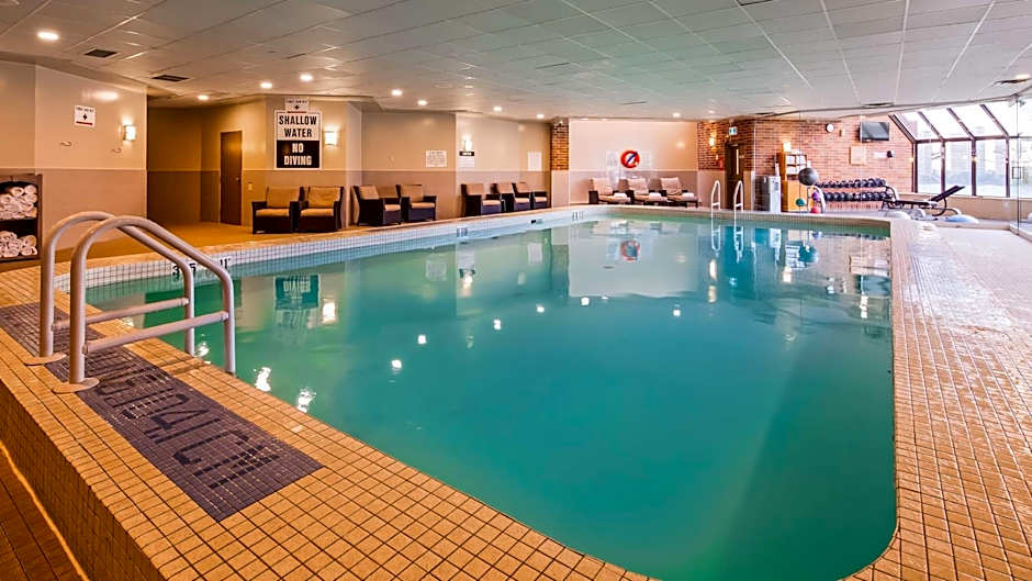 Best Western Plus Waterfront Hotel