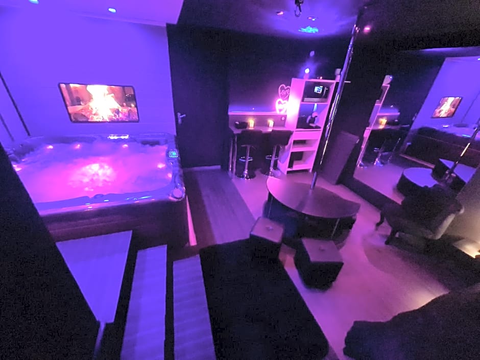 Loveroom Sexyloveroom