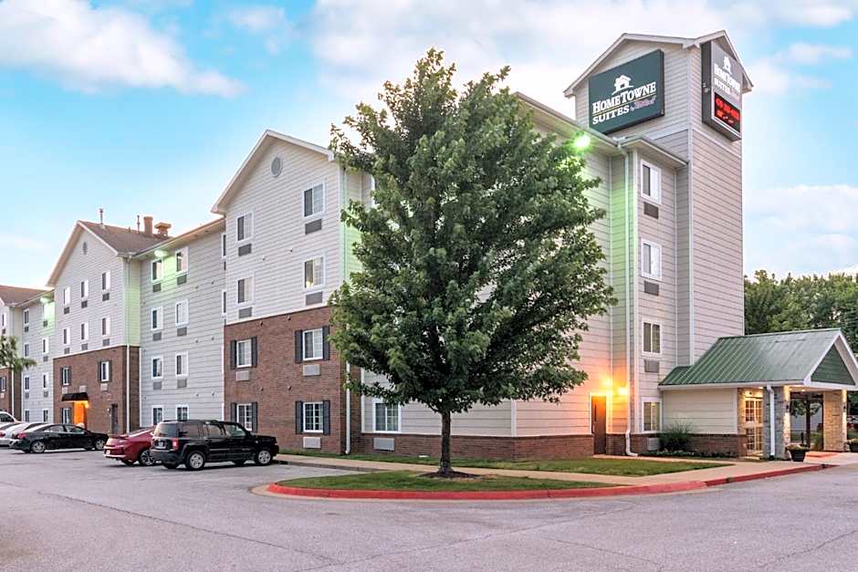HomeTowne Studios & Suites Bentonville