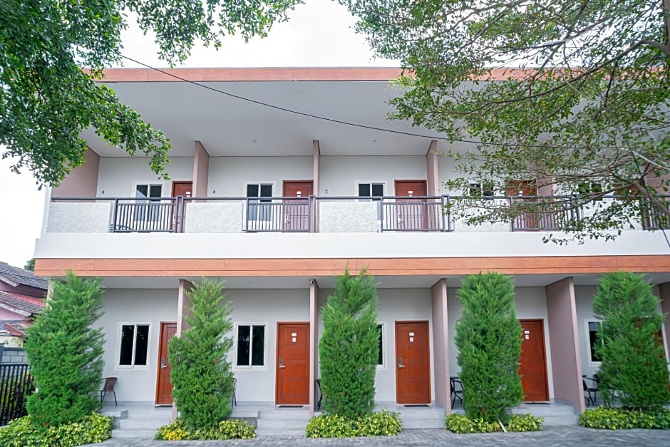 Urbanview Hotel Bubusini Batu by RedDoorz