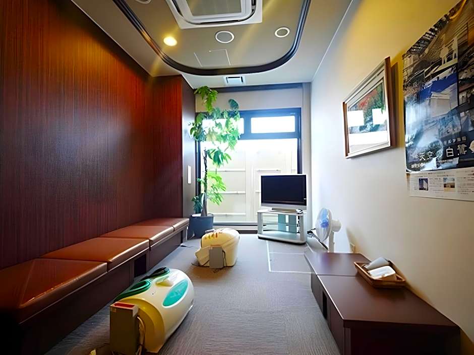 Hotel Route Inn Nagoya Imaike Ekimae