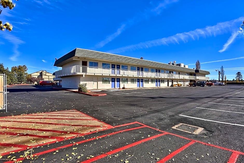 Motel 6-Flagstaff, AZ - Butler