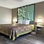 Super 8 by Wyndham Monroe