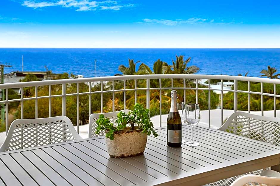 Andari Holiday Apartments