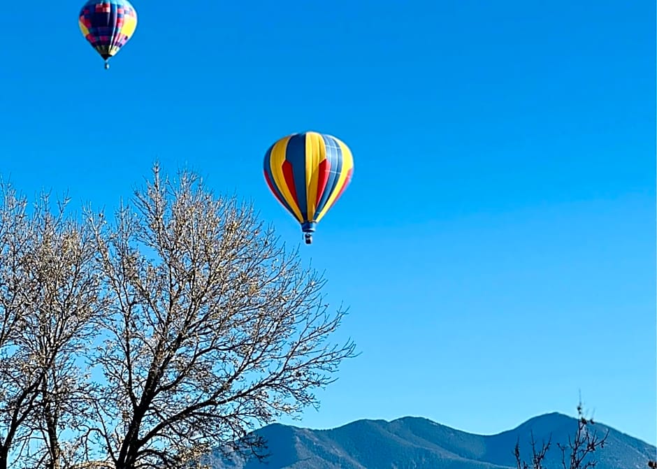 Taos Valley Lodge