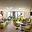 Super 8 by Wyndham Munich City North
