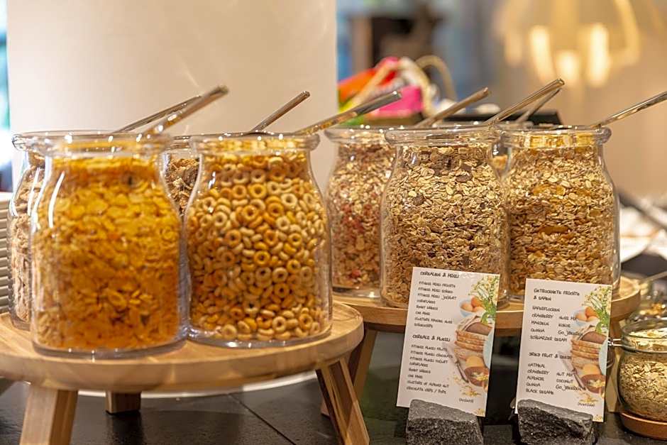 Holiday Inn - The Niu Fury Aschheim Messe By IHG