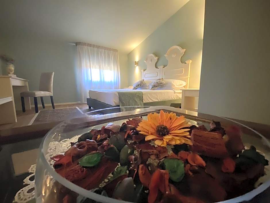 Photo 1 of 8 of Junior Suite