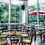 The Woodlands Inn
