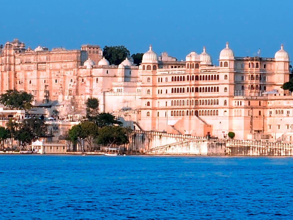 Taj Fateh Prakash Palace Udaipur