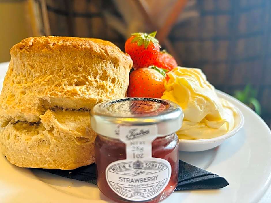 The Harbour House Sea Front Hotel