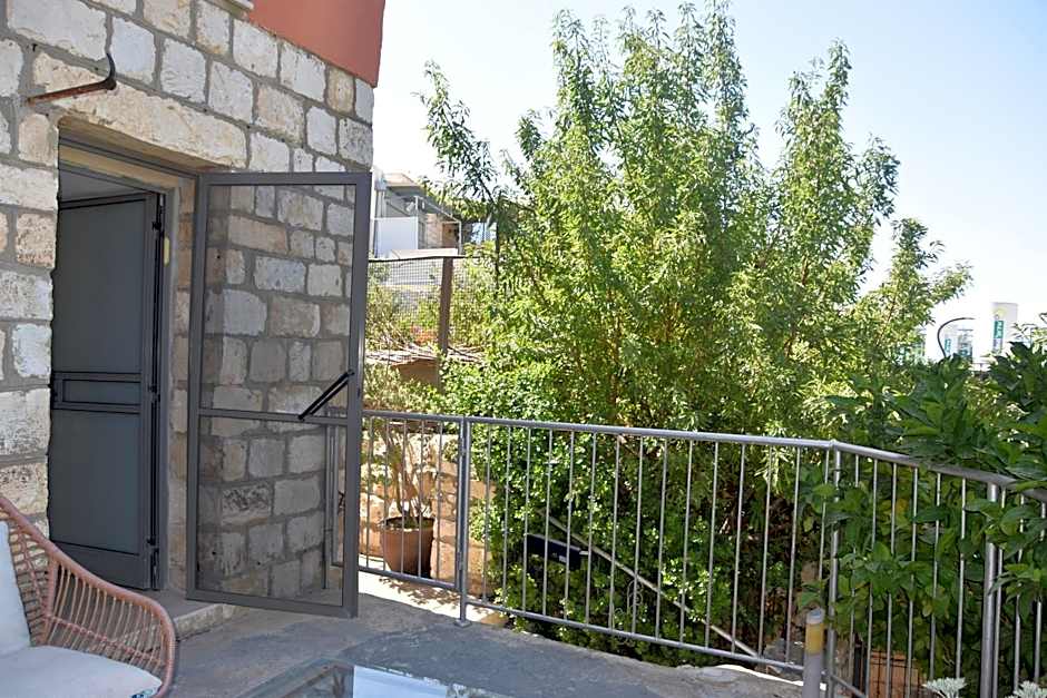Artists' Colony Inn Zefat