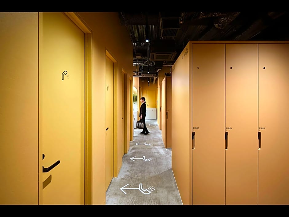 9h nine hours woman Shinjuku sleep lab