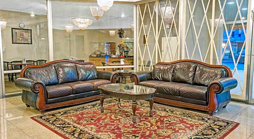 Howard Johnson by Wyndham Pikesville