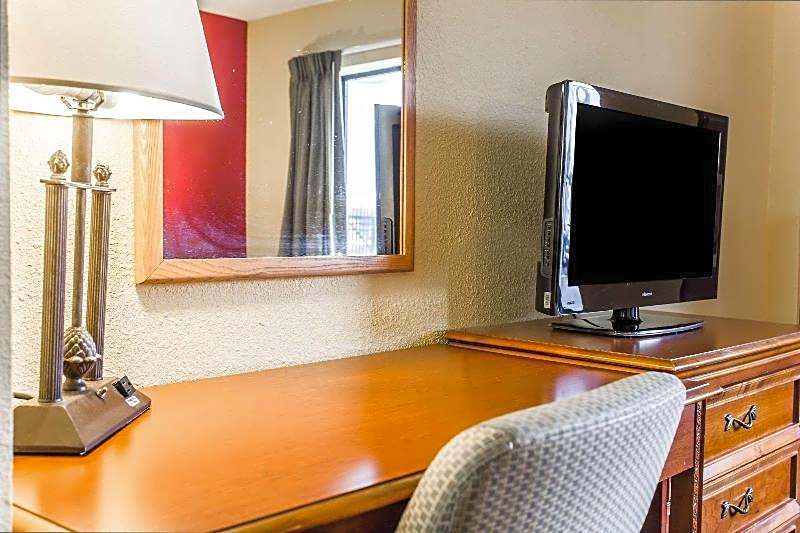 Rodeway Inn Charlotte North End