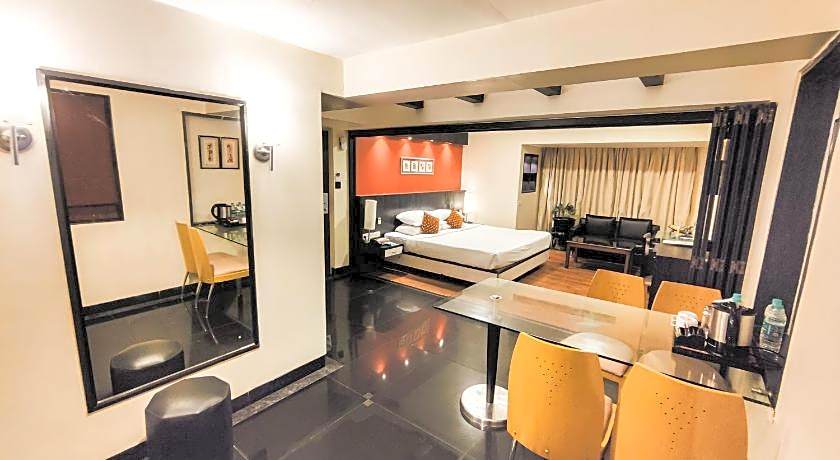 Ramee Guestline Khar Hotel