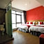 Apollo Inn