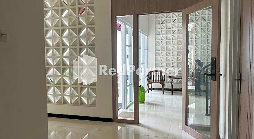 Griya Borobudur Malang Syariah RedPartner