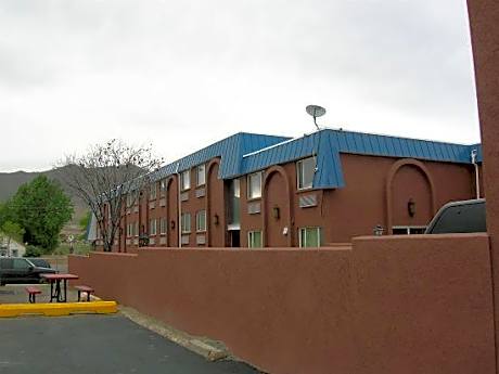 Val-U Inn