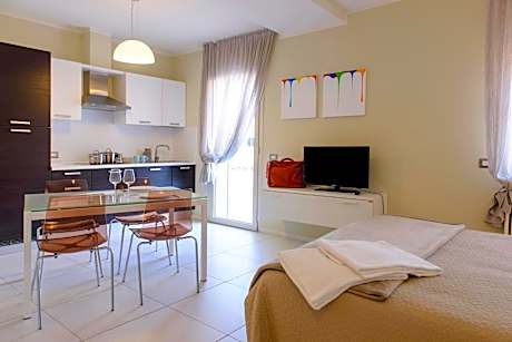 Studio with Terrace and Sea View