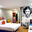 The Adler a Hollywood Hills Hotel