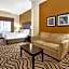 La Quinta Inn & Suites by Wyndham South Bend