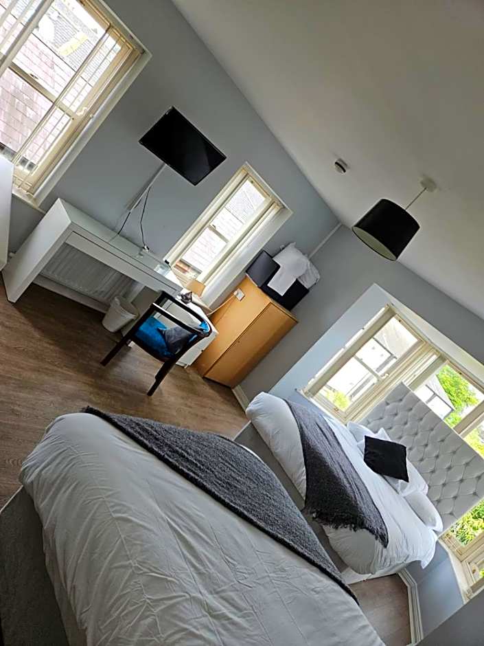 Laverty's - The Black Bull Inn