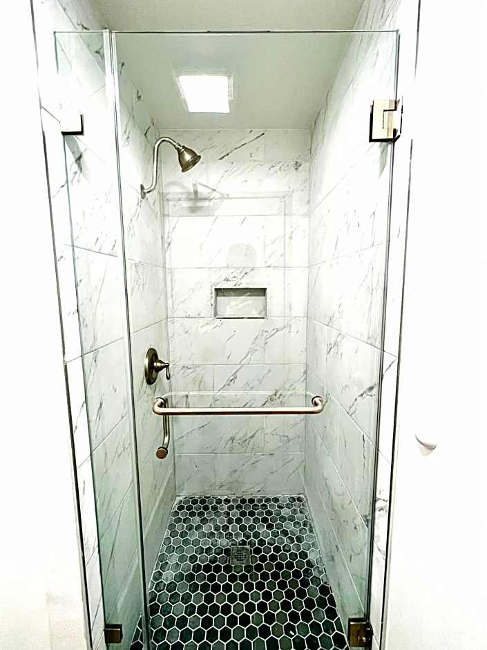 Little Tokyo Hotel – Los Angeles, CA