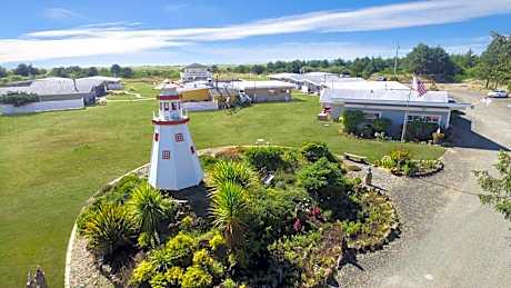 Beachwood Condos & Resort