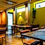 Bud Gett Hostels