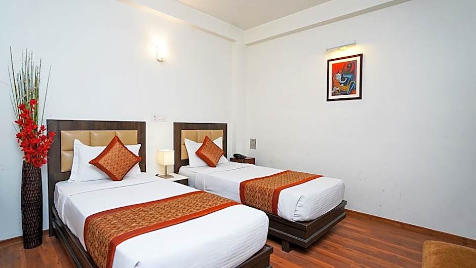 Hotel Pooja Palace