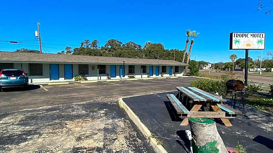 Tropic Motel