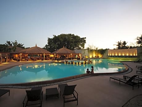 Maribago Bluewater Beach Resort